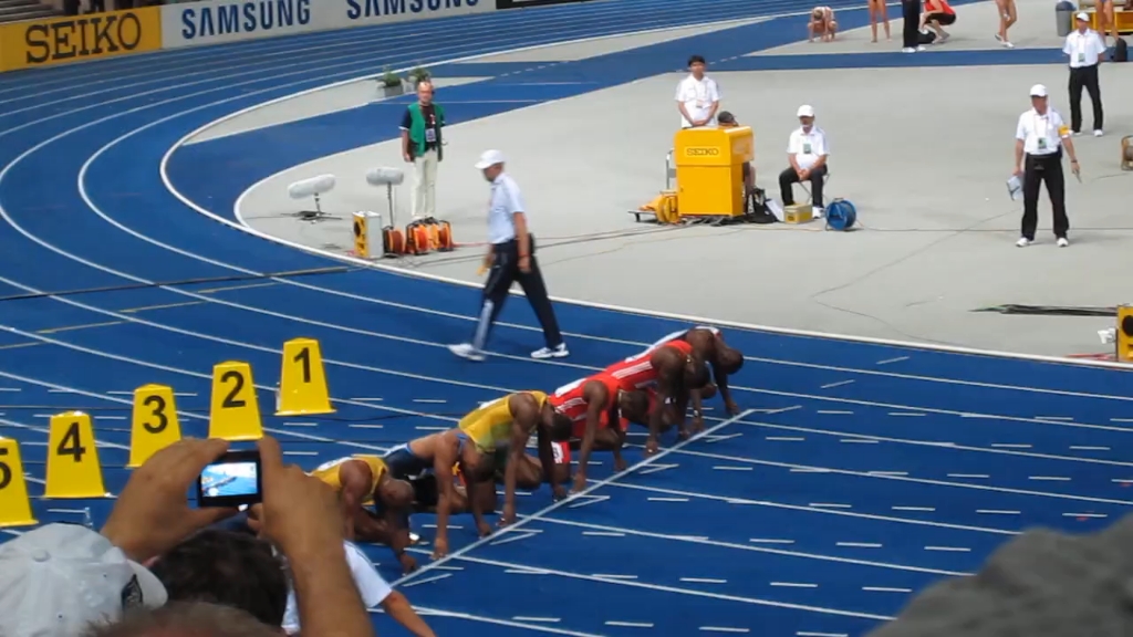 关于震撼！博尔特在游泳赛场逆转获胜！的信息