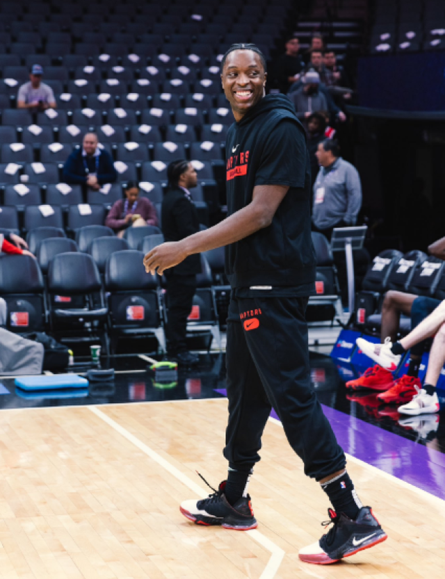 关于西亚卡姆爆冷击败巴塞罗那，绝杀引爆全场！的信息