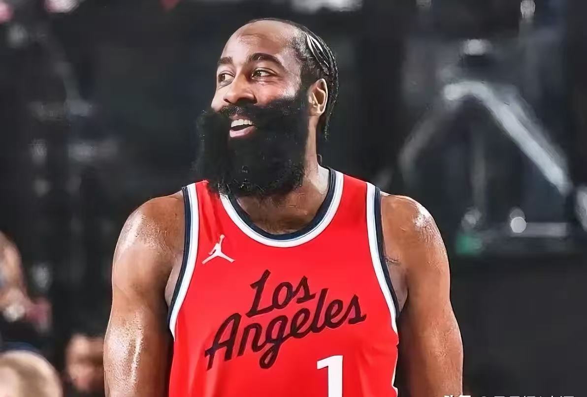 火箭狂砍爵士分，米切尔迎来新赛季高光！