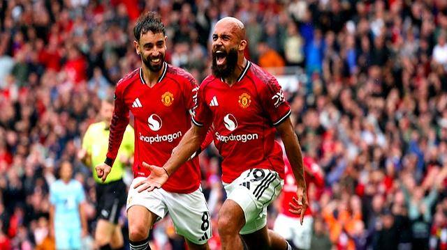 险胜引发热议!,Ming在曼联比赛中战术调整赢得满堂喝彩(曼联明星球迷) 险胜引发热议!,Ming在曼联比赛中战术调整赢得满堂喝彩(曼联明星球迷)